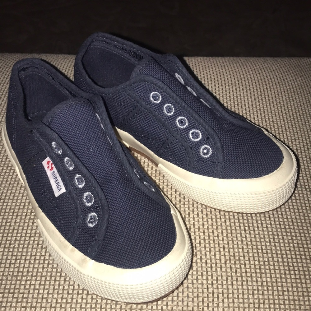 New! Superga Navy blue sneakers. Size 11 EU 28